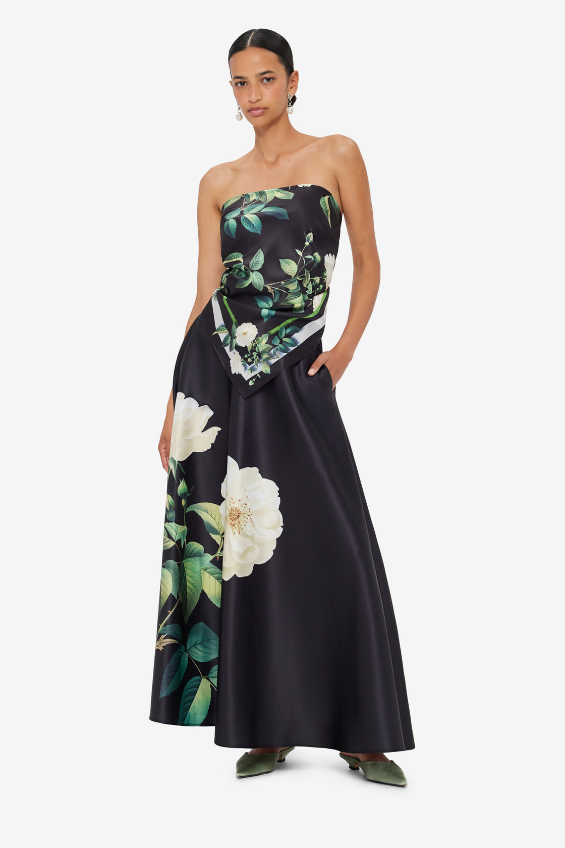 Exclusive LEO LIN Small Scarf - White Rose Print