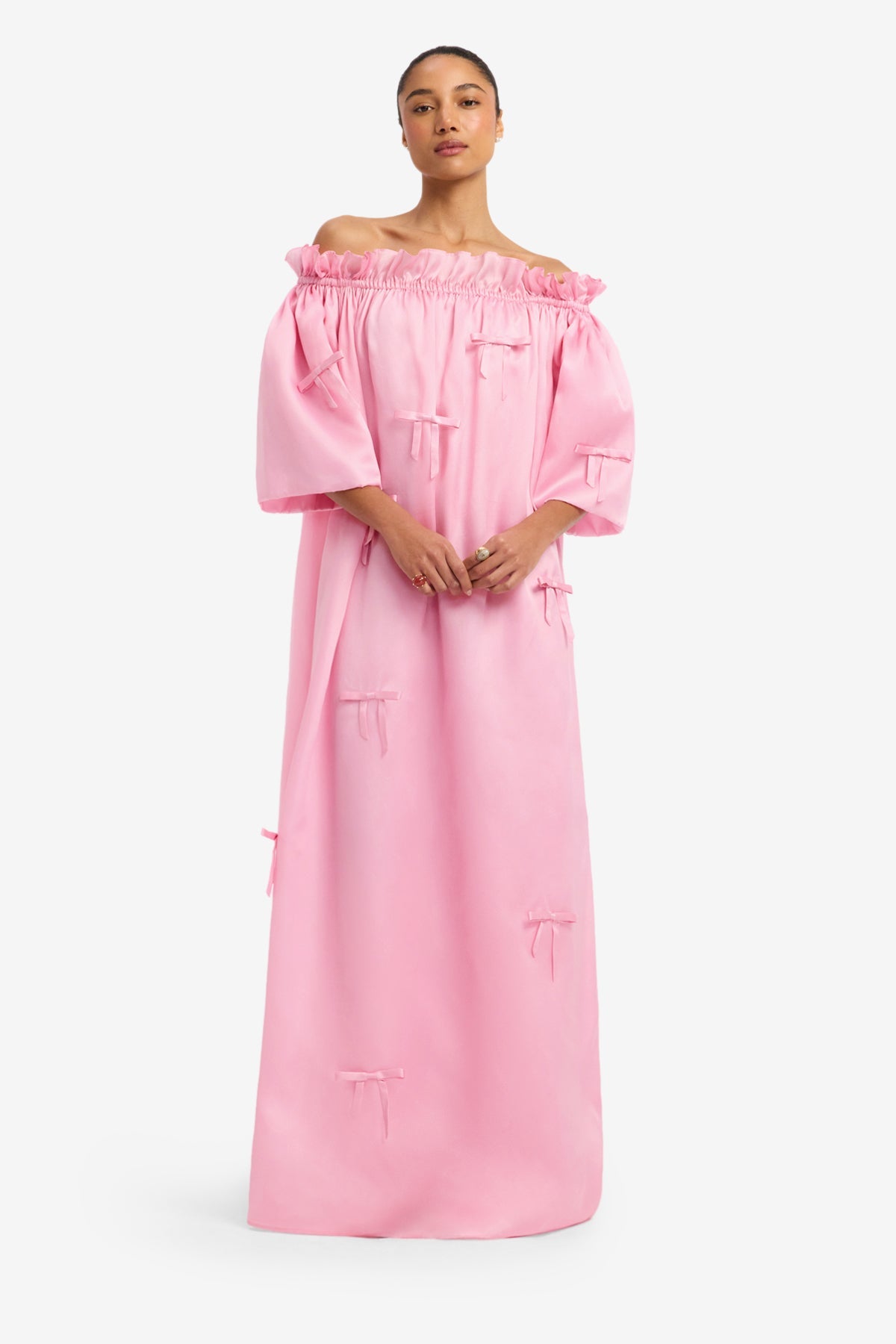 Liana Bow Off Shoulder Maxi Dress - Pink – LEO LIN Liana Bow Off Shoulder Maxi Dress - Pink – LEO LIN