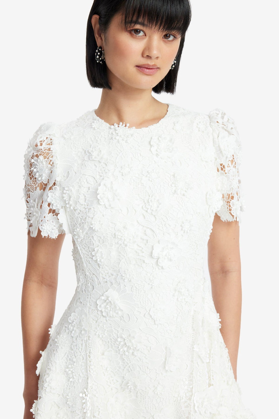Exclusive LEO LIN Elyse Lace Short Sleeve Mini Dress - Vanilla