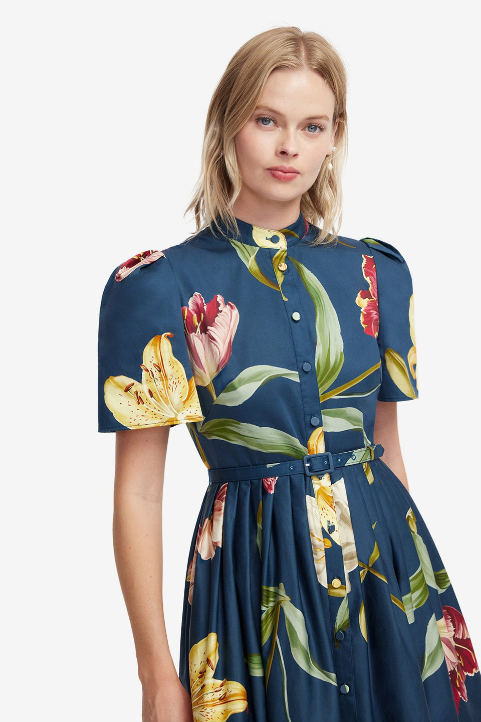 Bianca Short Sleeve Midi Dress - Lily Print in Indigo Dress Midi
