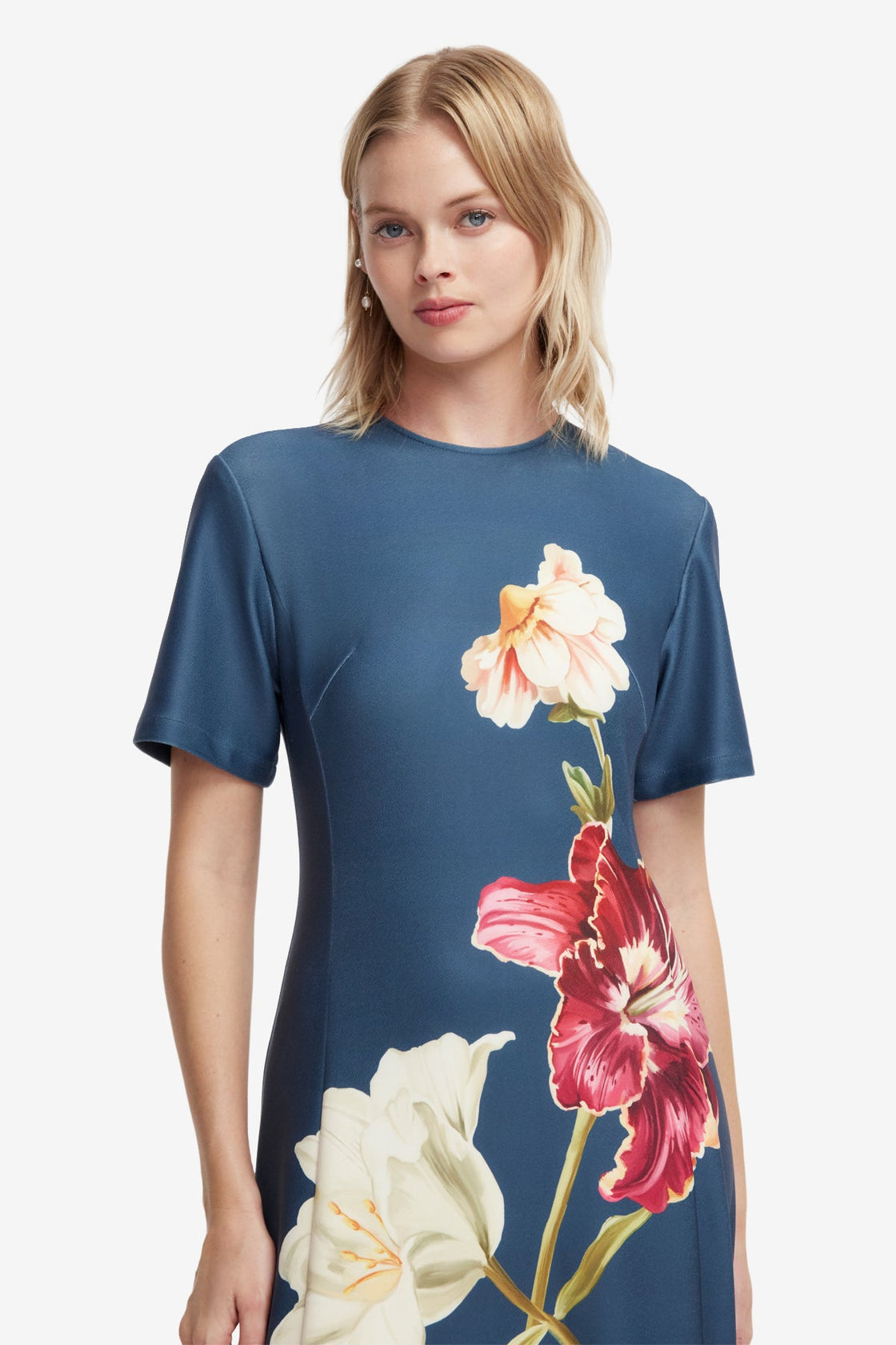 Alice Short Sleeve Maxi Dress - Lily Print in Indigo Dress Maxi