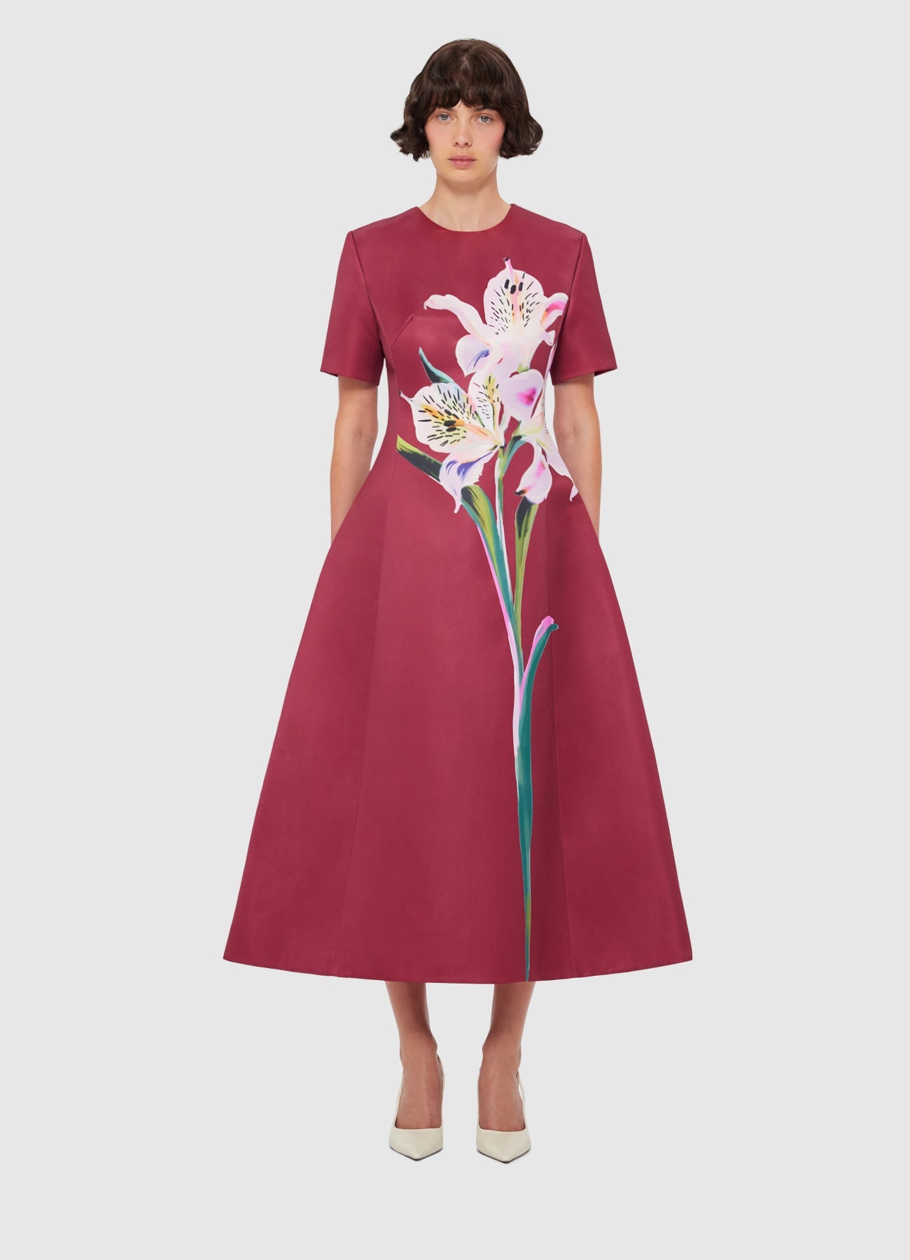 【Leo Lin】Caroline Applique Short Sleeve Midi Dress Caroline Appliqué Short Sleeve Midi Dress - Moonlight – LEO LIN