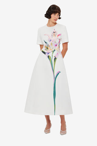 Exclusive LEO LIN Caroline Short Sleeve Midi Dress - Lily Print in Snow