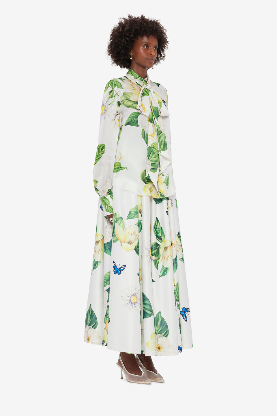 Exclusive LEO LIN Freya Tie Neck Silk Blouse - Joie Print in Snow