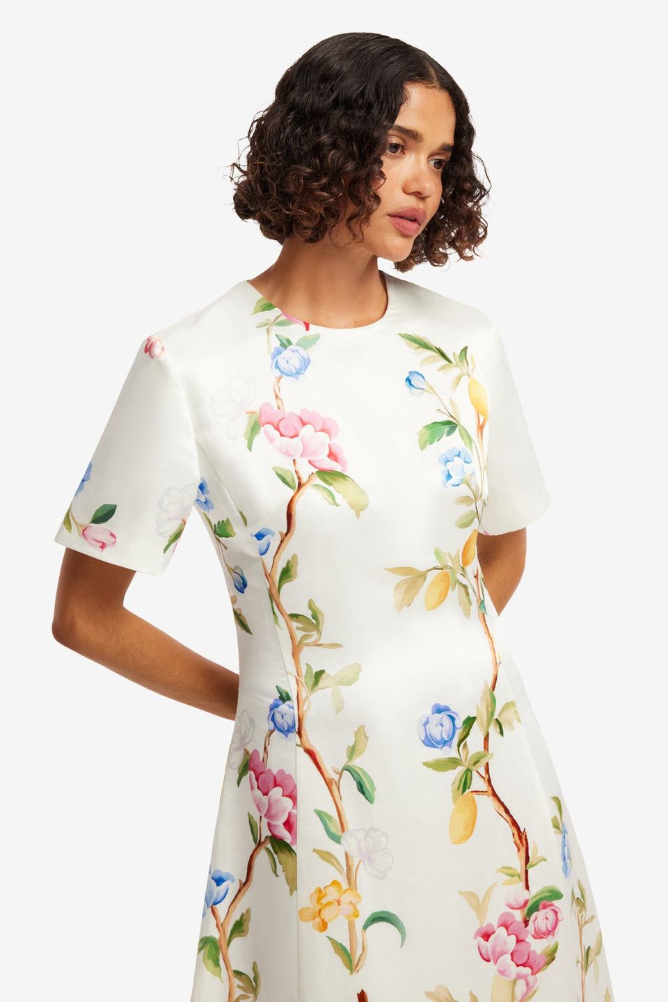 Exclusive LEO LIN Caroline Short Sleeve Midi Dress - Lemon Vine Print in Snow