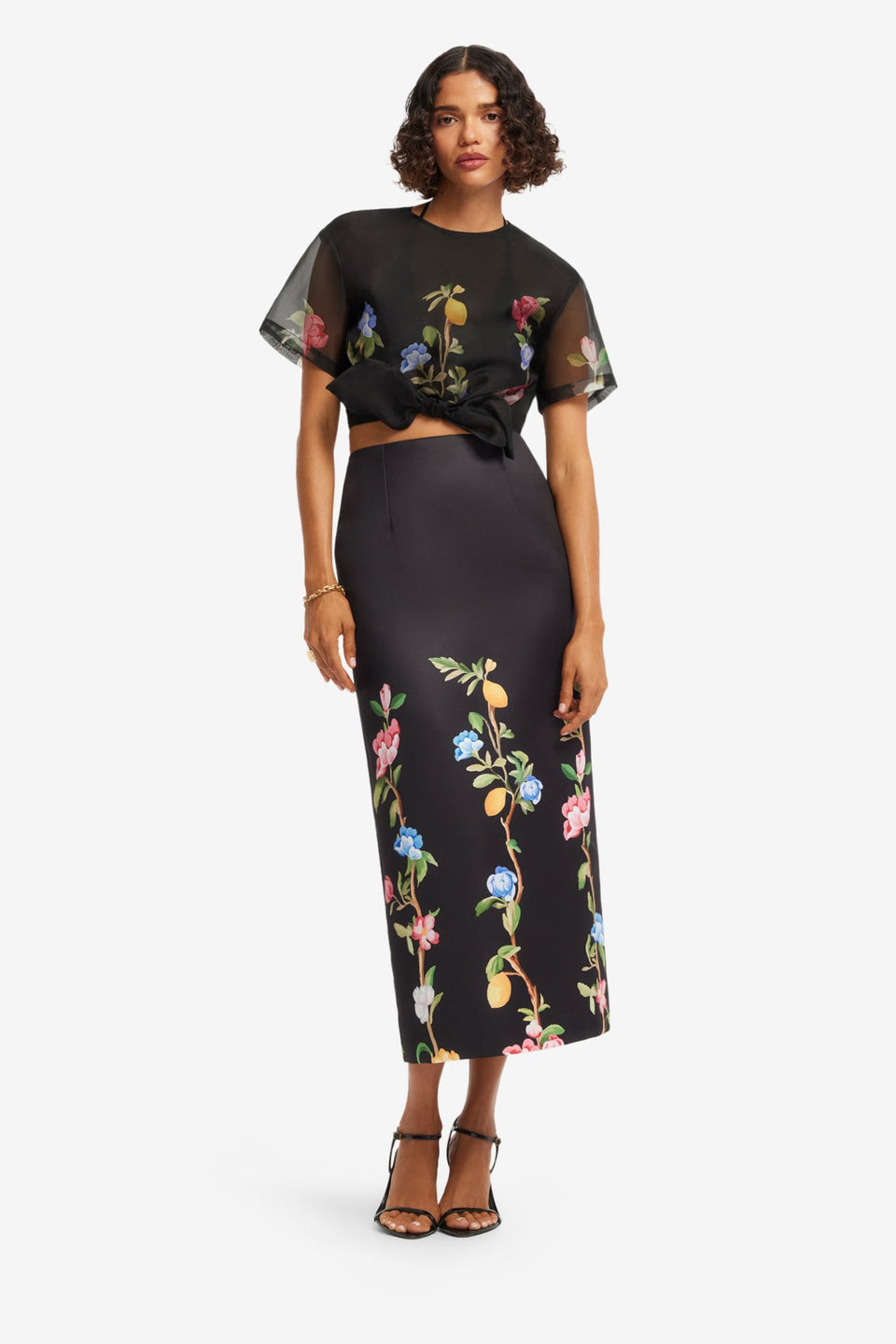 Riley Sleeve Top - Lemon Vine Print in Ebony Tops