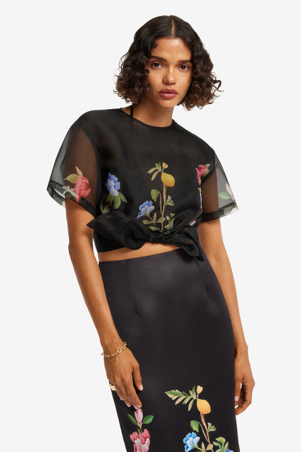 Riley Sleeve Top - Lemon Vine Print in Ebony Tops