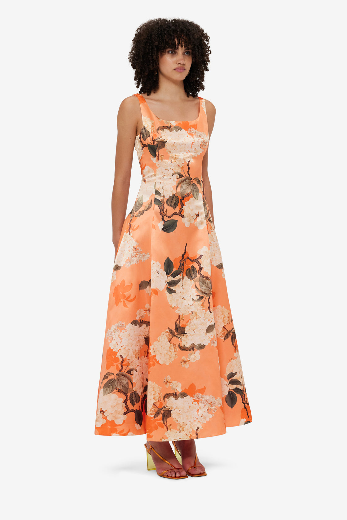 Exclusive Leo Lin Charlotte Maxi Dress - Hydrangea Print in Tangerine