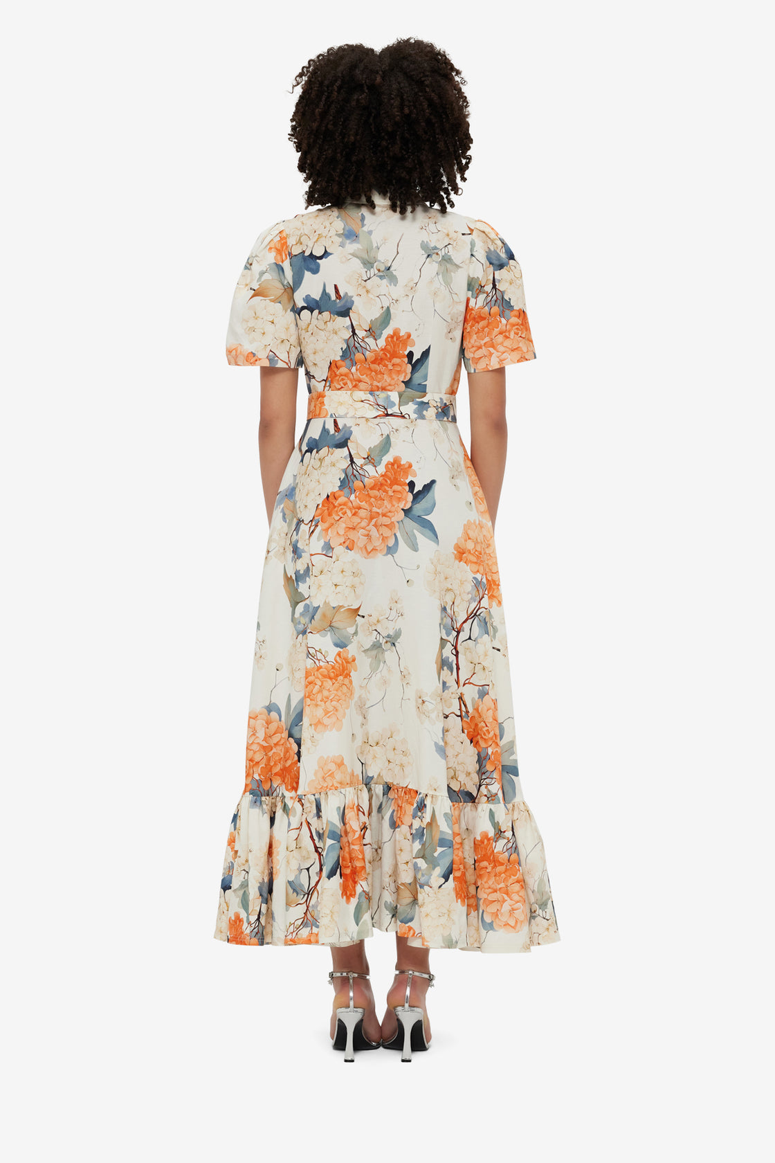 Exclusive Leo Lin Becca Short Sleeve Midi Dress - Hydrangea Print in Vanilla