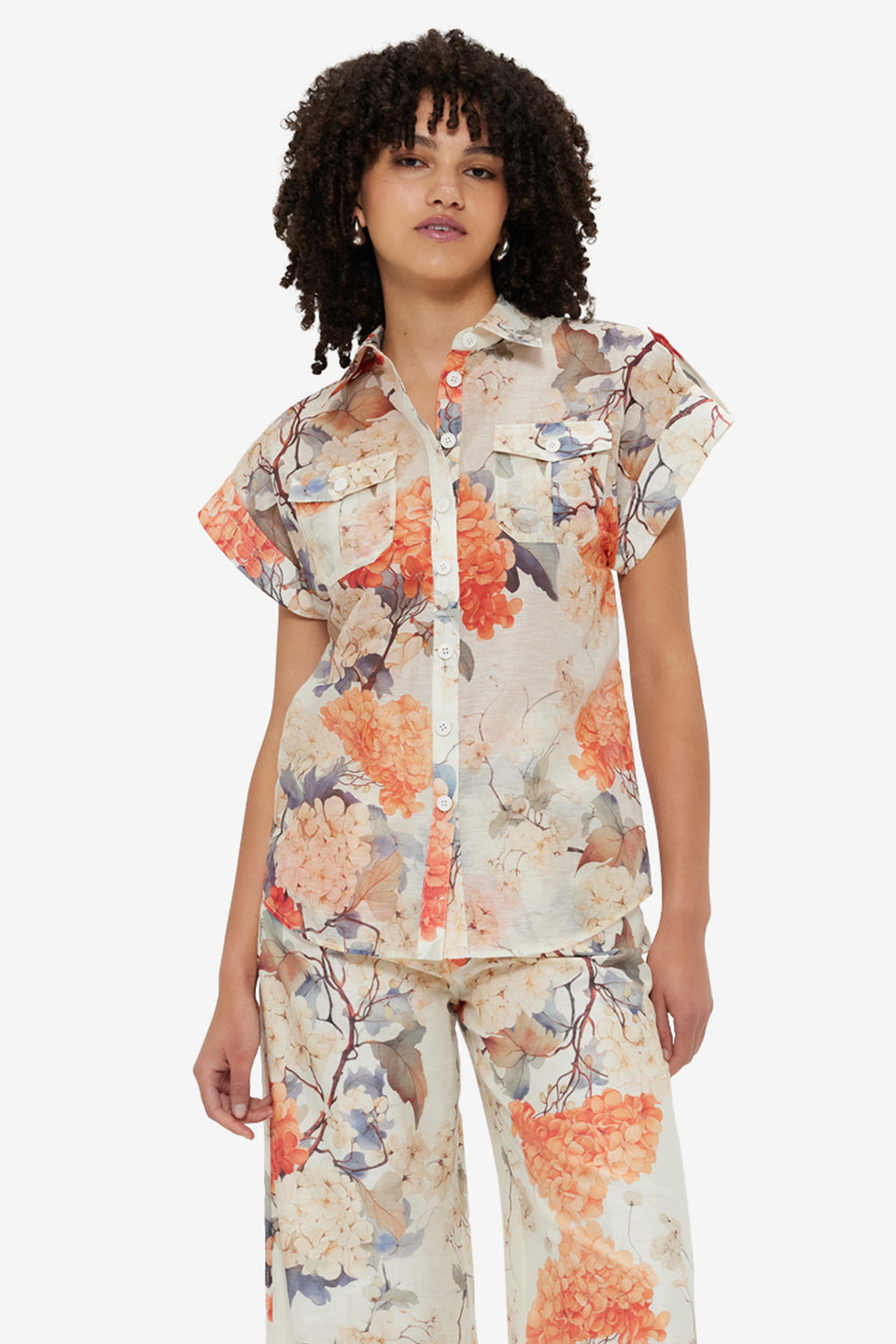 Exclusive Leo Lin Catarina Blouse - Hydrangea Print in Vanilla