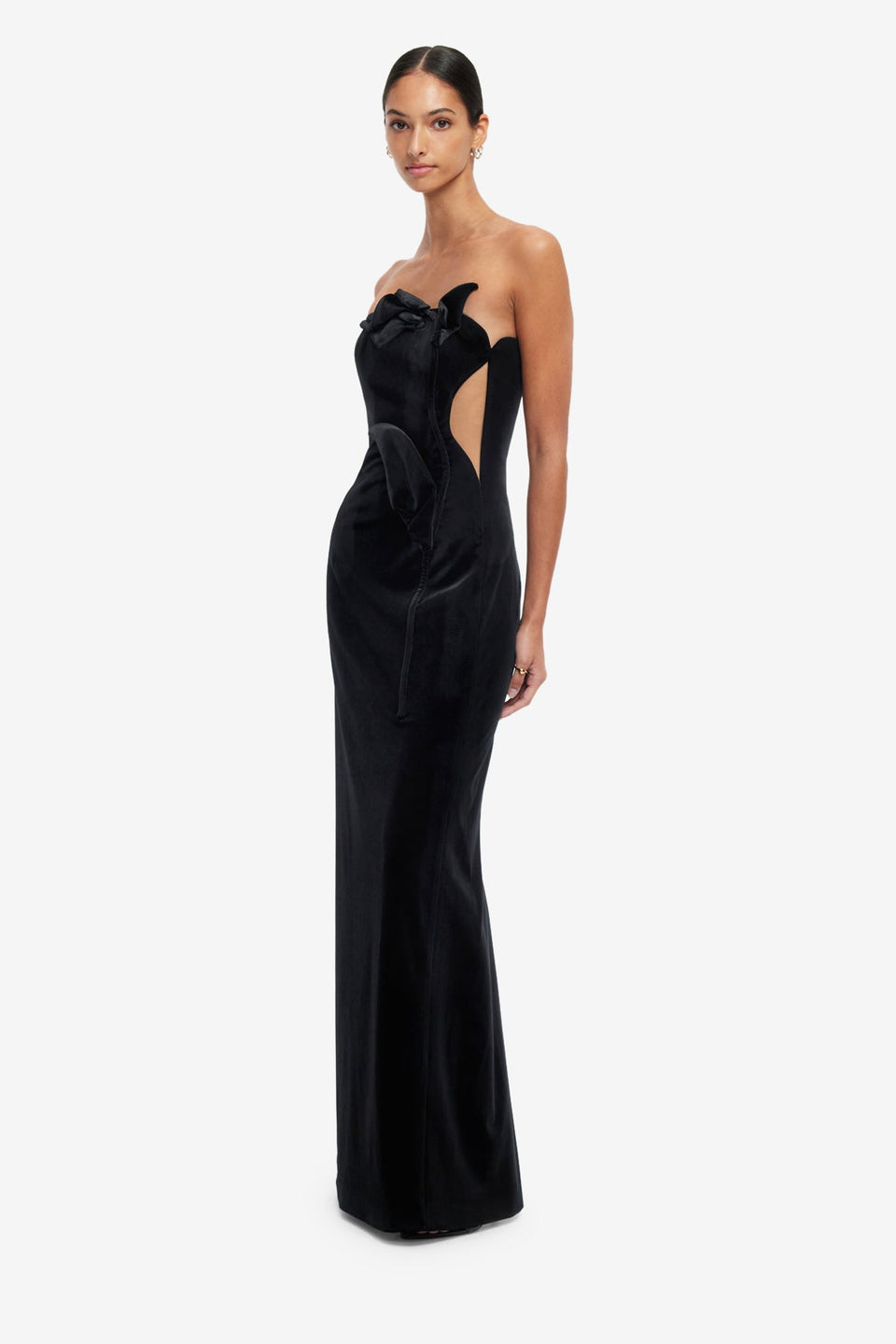 Exclusive LEO LIN Marilyn Velvet Gown - Ebony
