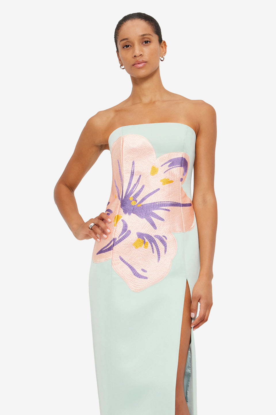 Exclusive LEO LIN Clemence Embroidered Split Maxi Dress - Hibiscus in Pistachio