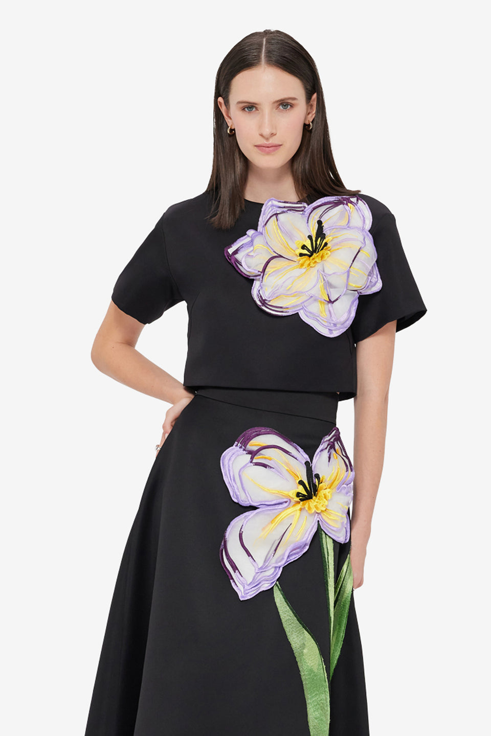 Exclusive LEO LIN Indie Appliqué Sleeve Top - Iris Print in Ebony