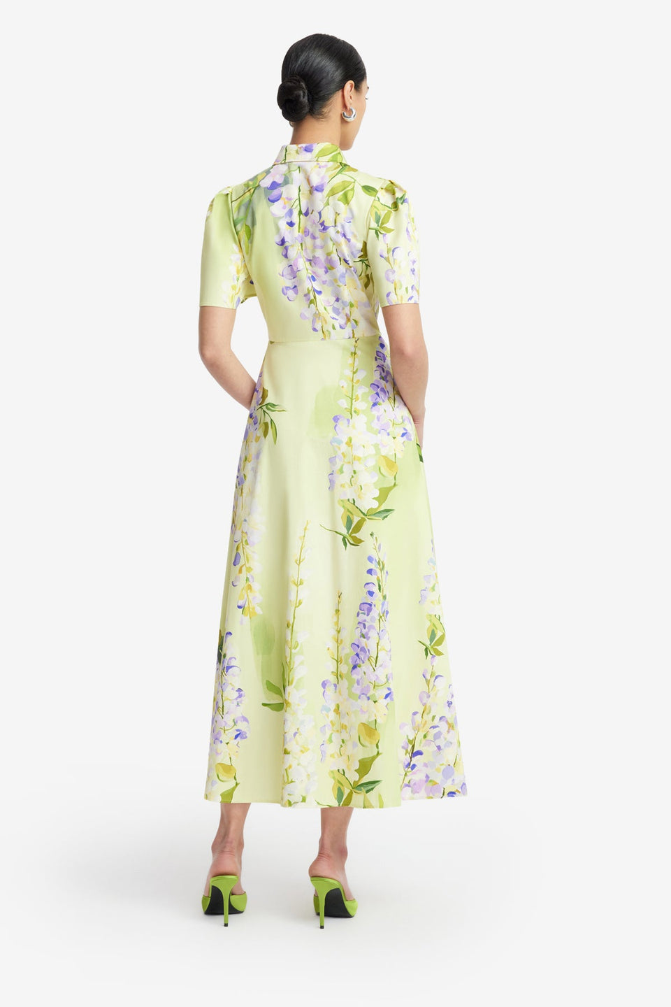 Exclusive LEO LIN Bianca Short Sleeve Midi Dress - Wisteria Print