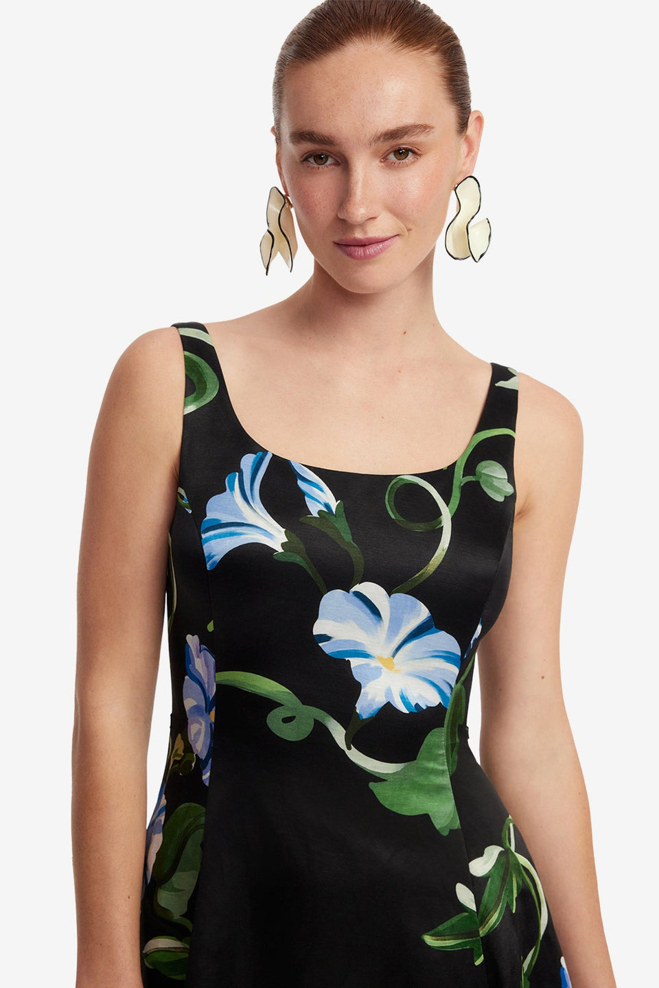 Exclusive LEO LIN Serafina Applique Maxi Dress - Vine Print in Ebony