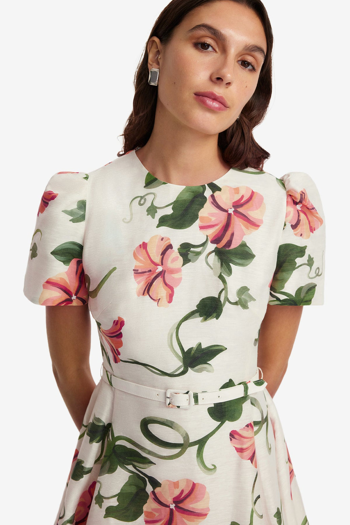 Elyse Short Sleeve Mini Dress - Vine Print in Snow Dress Mini